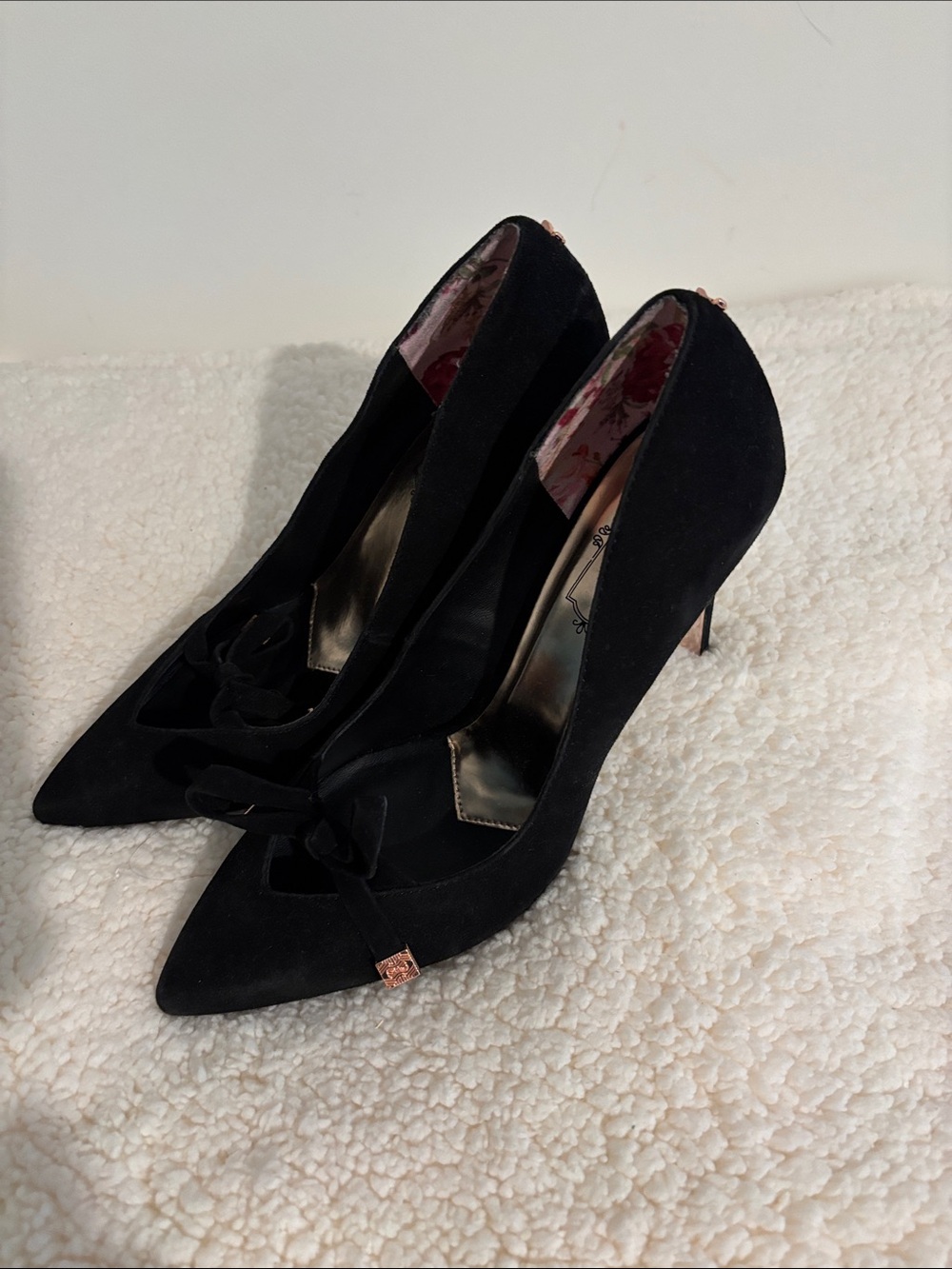 Ted Baker London Black Pointed Bow Pumps with Rose Gold Detail